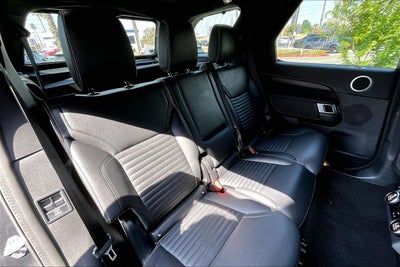 2023 Land Rover Discovery S R-Dynamic