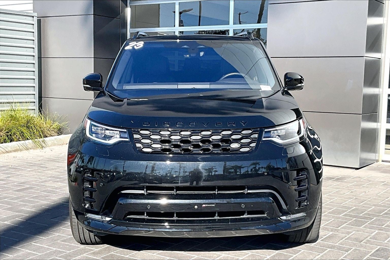 2023 Land Rover Discovery S R-Dynamic