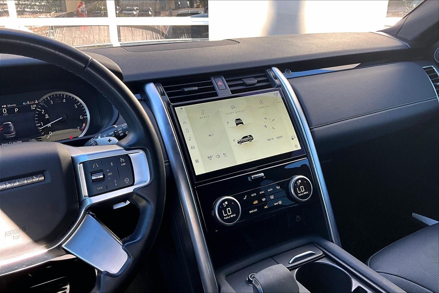 2023 Land Rover Discovery S R-Dynamic