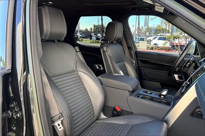 2023 Land Rover Discovery S R-Dynamic