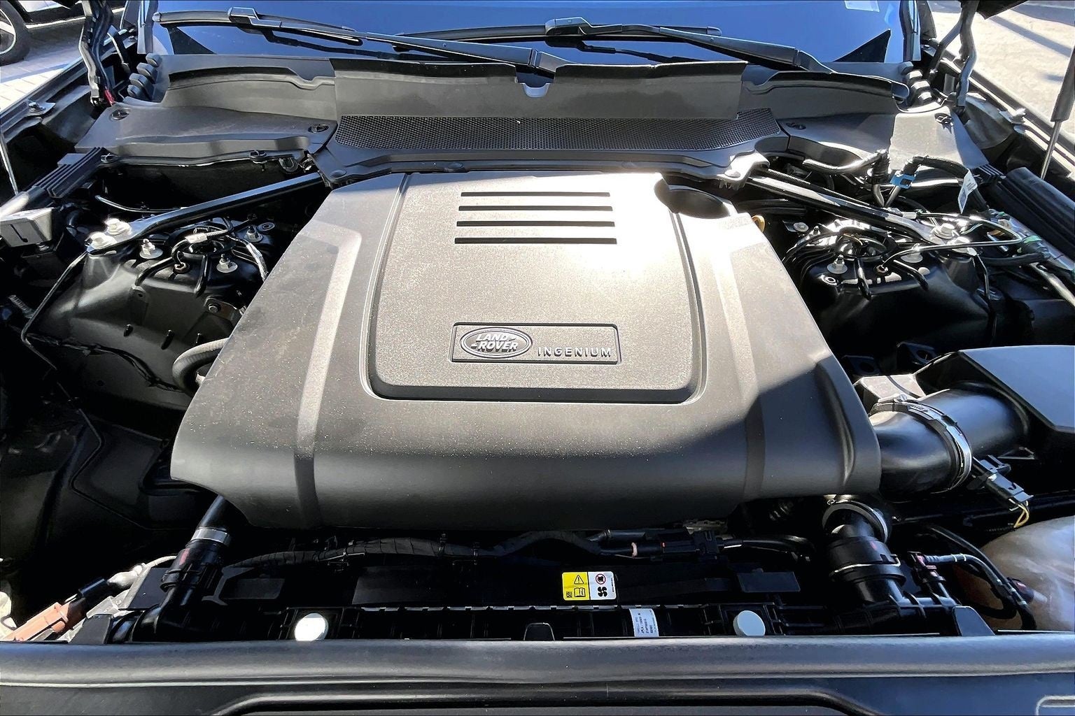 2023 Land Rover Discovery S R-Dynamic