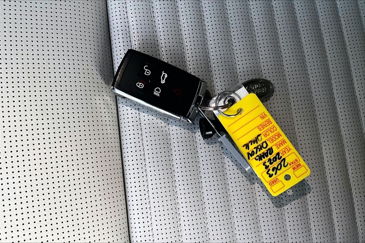 2023 Land Rover Discovery S R-Dynamic