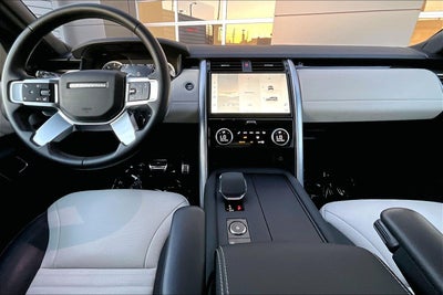 2023 Land Rover Discovery S R-Dynamic