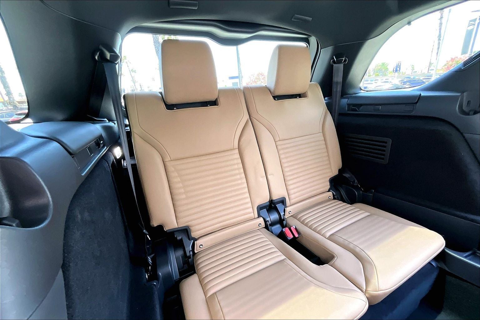 2026 Land Rover Discovery Gemini Edition