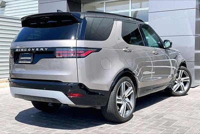 2025 Land Rover Discovery Metropolitan Edition
