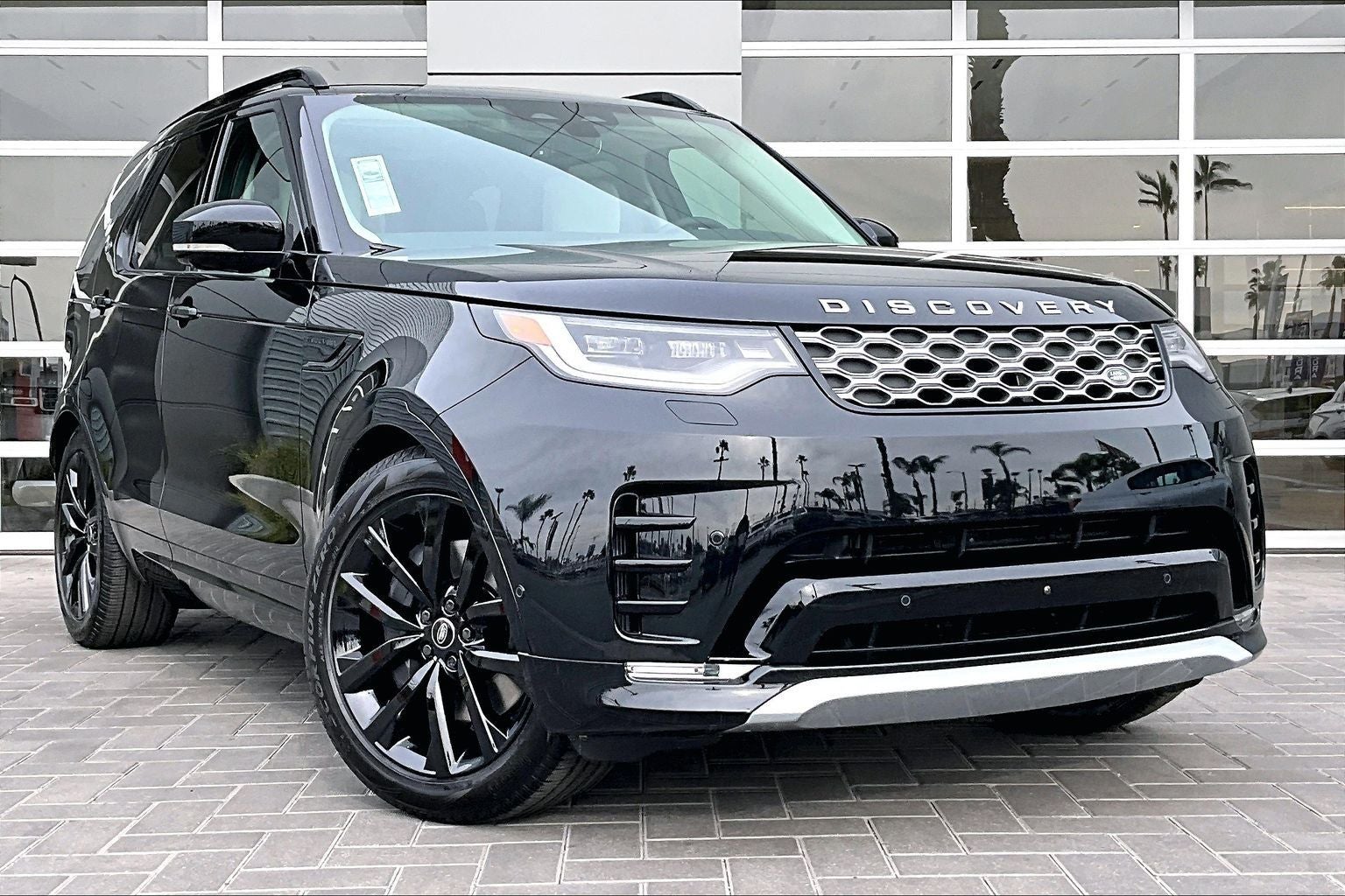 2026 Land Rover Discovery Gemini Edition