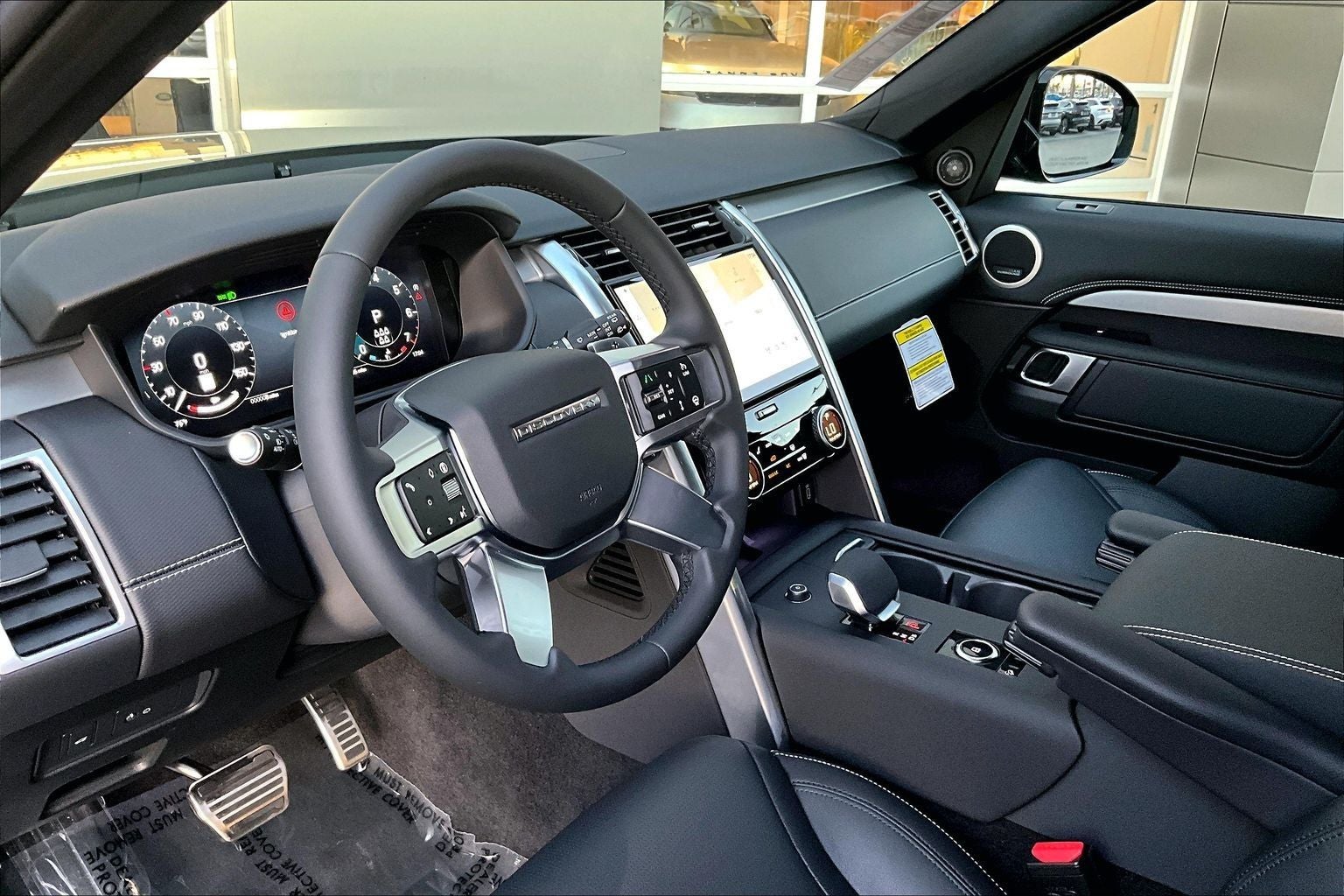 2026 Land Rover Discovery Gemini Edition