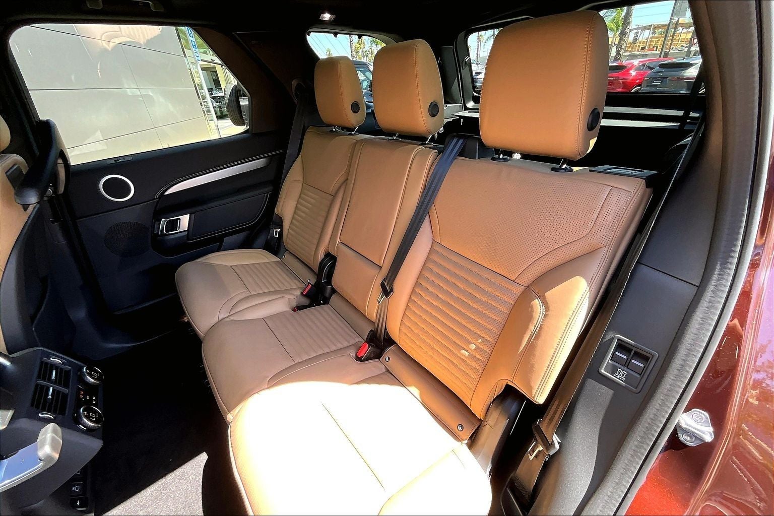 2026 Land Rover Discovery Gemini Edition