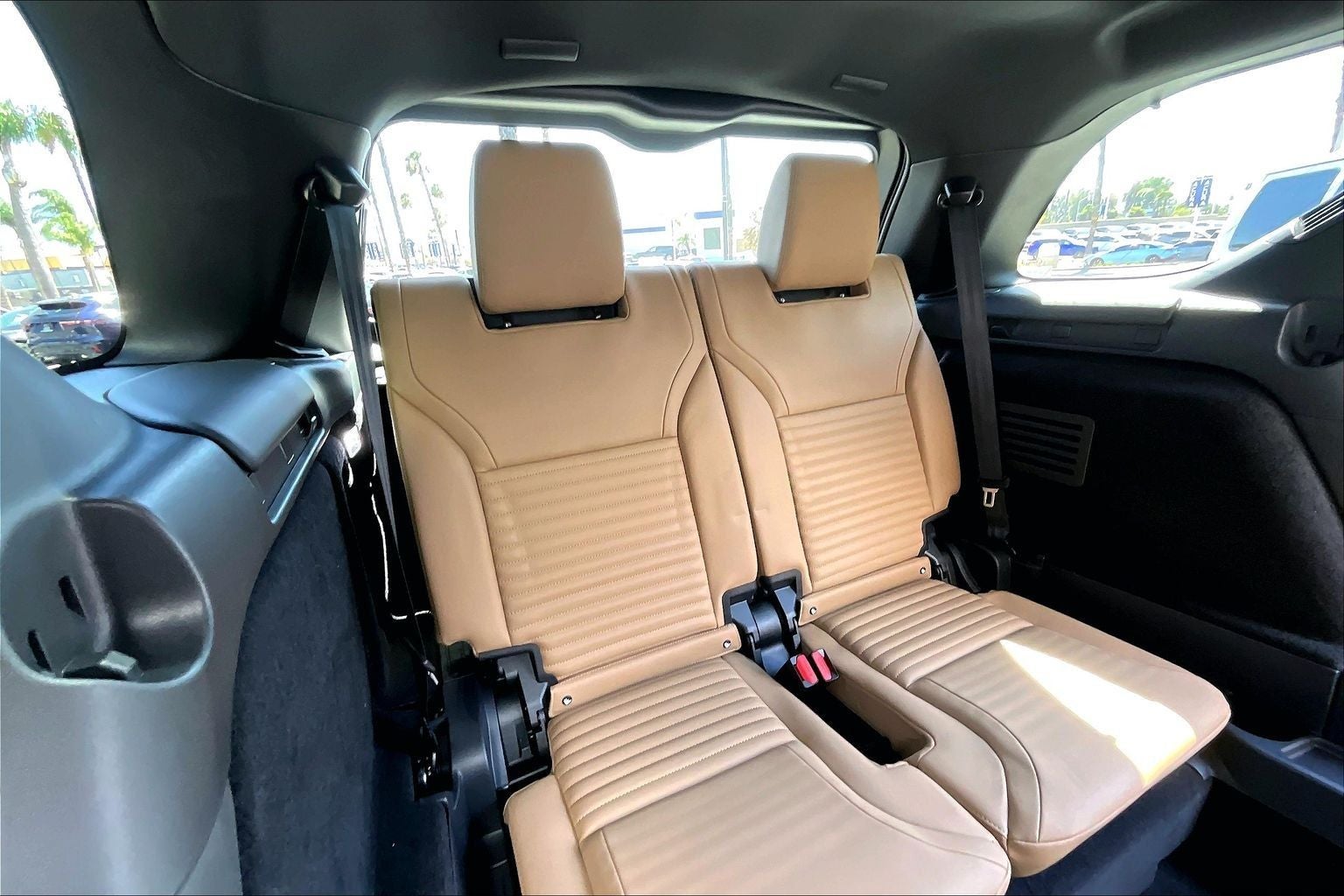2026 Land Rover Discovery Gemini Edition
