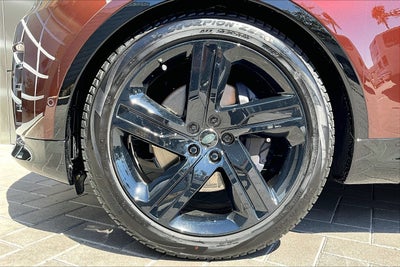 2026 Land Rover Discovery Gemini Edition