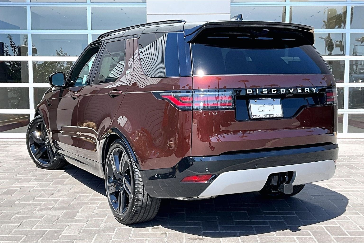 2026 Land Rover Discovery Gemini Edition