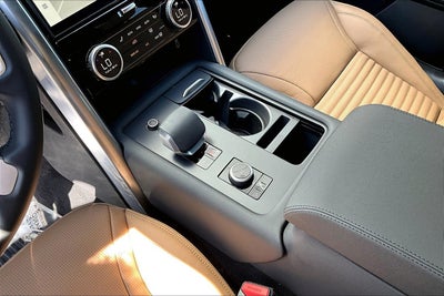 2026 Land Rover Discovery Gemini Edition