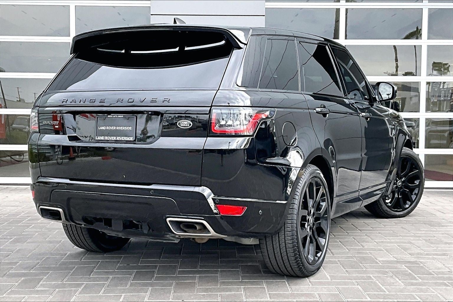 2022 Land Rover Range Rover Sport HSE Silver Edition
