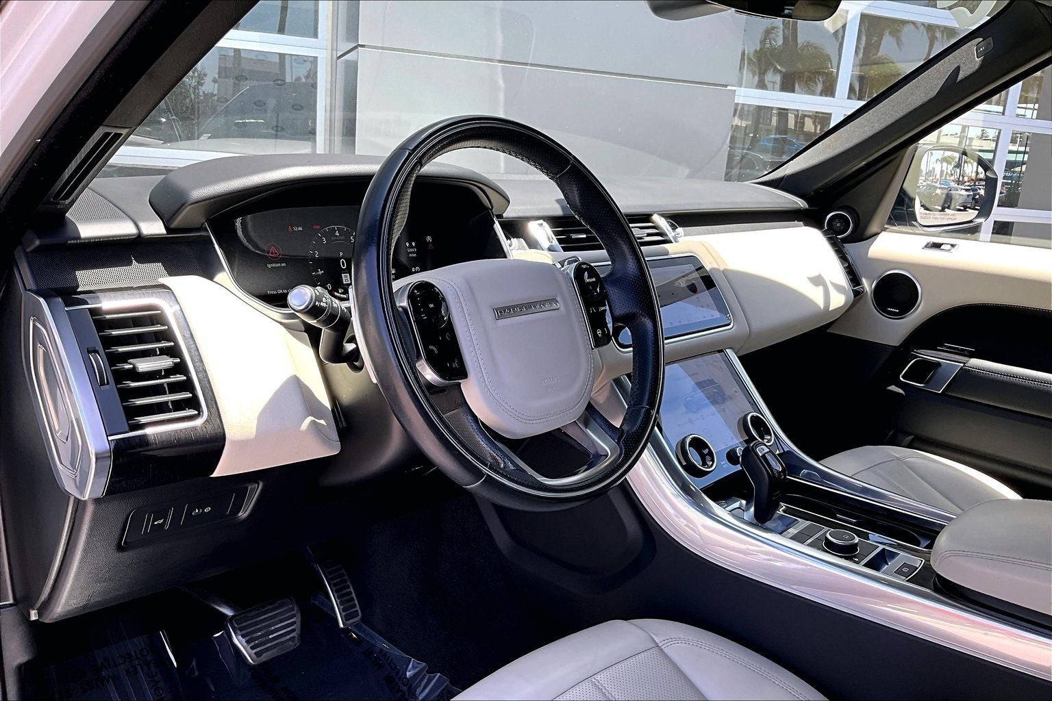 2022 Land Rover Range Rover Sport HSE Silver Edition