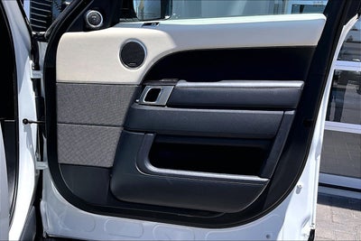 2022 Land Rover Range Rover Sport HSE Silver Edition