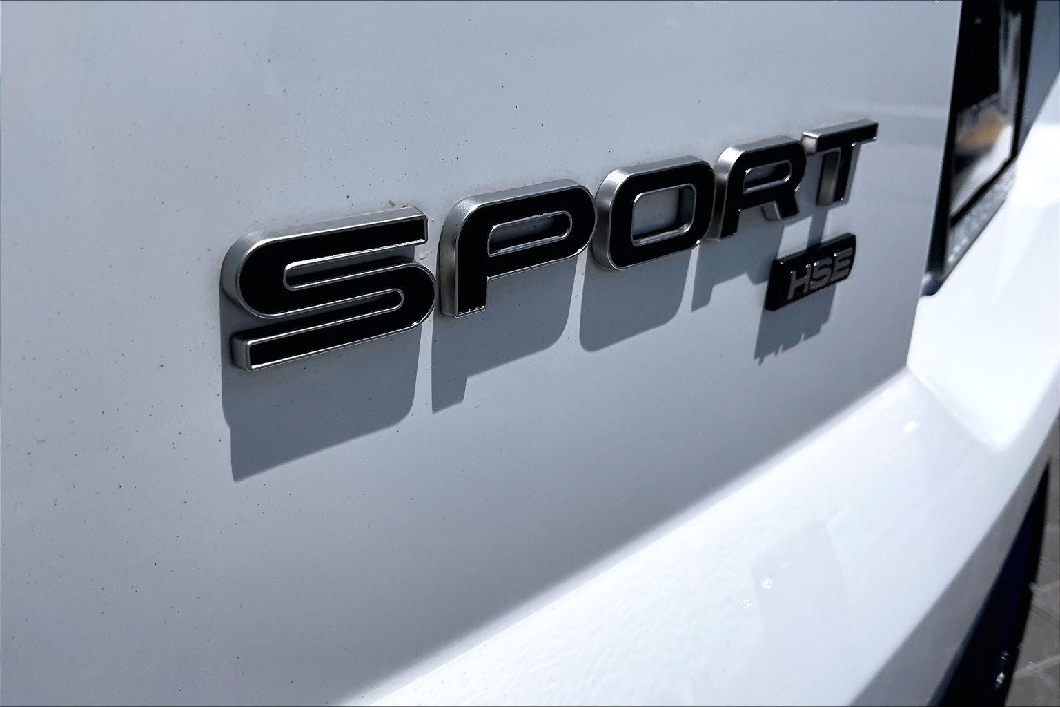 2022 Land Rover Range Rover Sport HSE Silver Edition