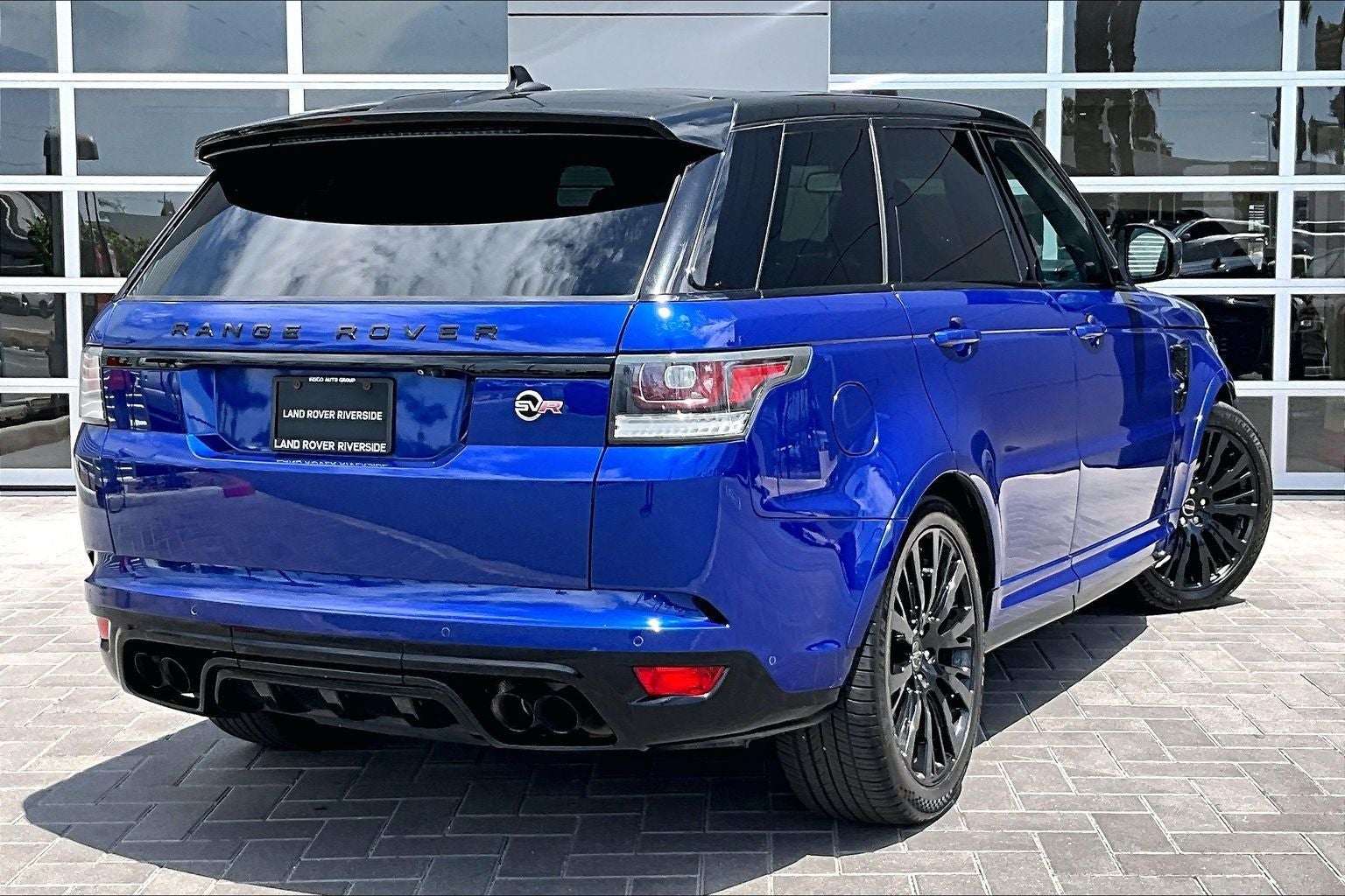 2016 Land Rover Range Rover Sport 5.0L V8 Supercharged SVR