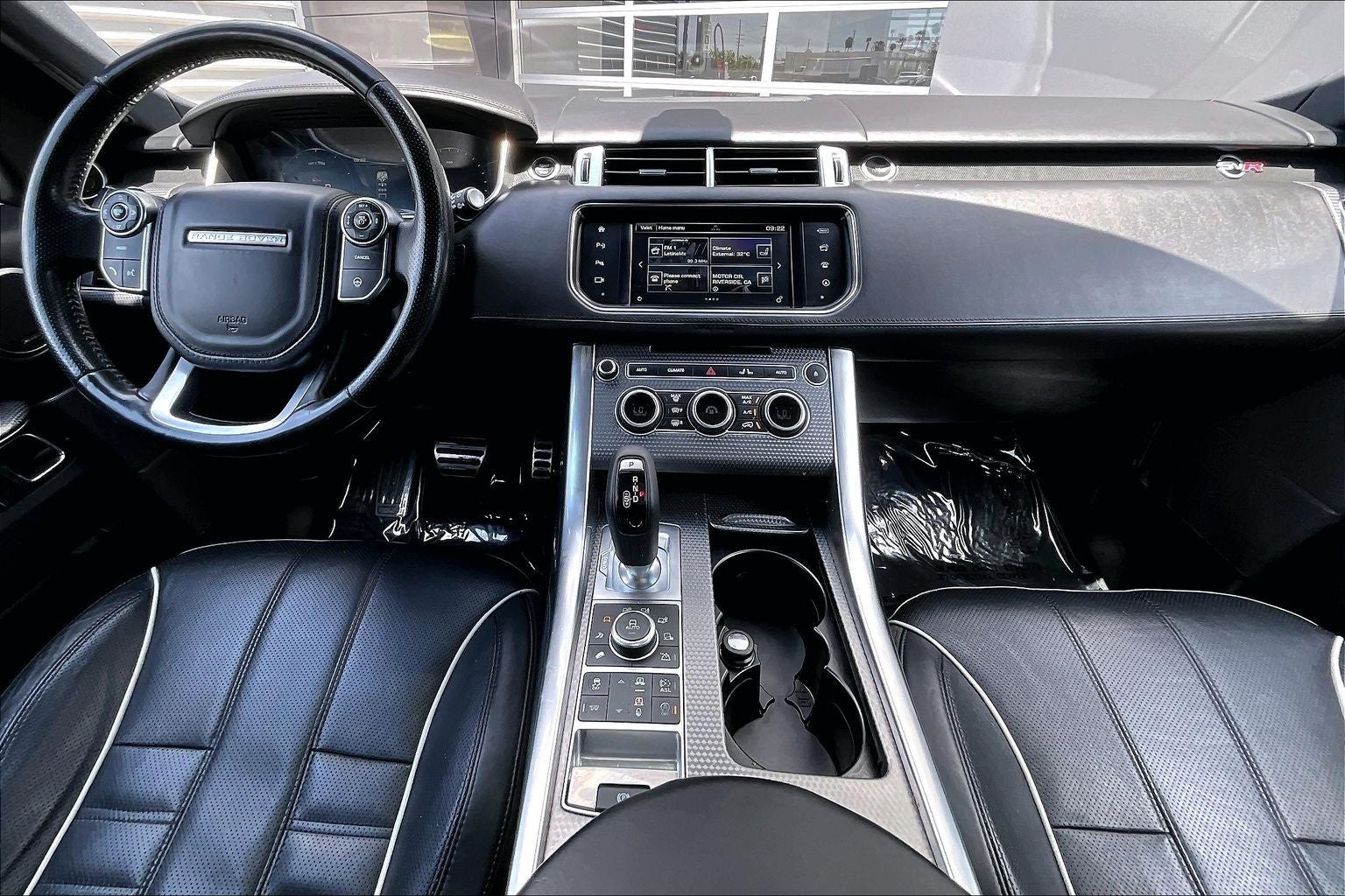 2016 Land Rover Range Rover Sport 5.0L V8 Supercharged SVR