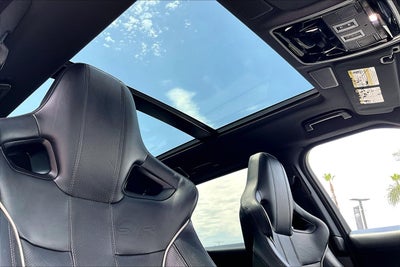 2016 Land Rover Range Rover Sport 5.0L V8 Supercharged SVR