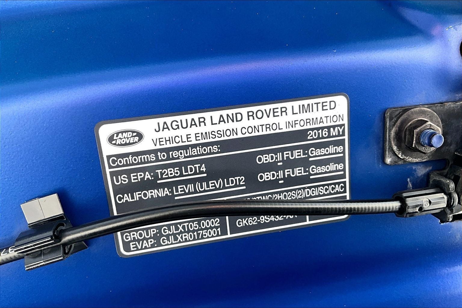 2016 Land Rover Range Rover Sport 5.0L V8 Supercharged SVR