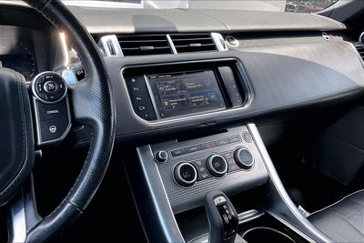 2016 Land Rover Range Rover Sport 5.0L V8 Supercharged SVR