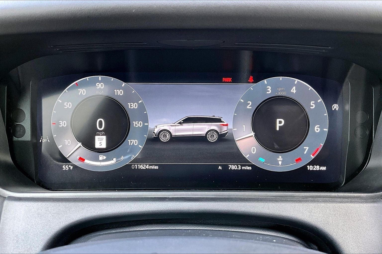 2026 Land Rover Range Rover Velar Dynamic SE