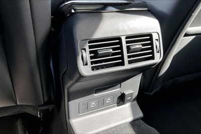 2026 Land Rover Range Rover Velar Dynamic SE