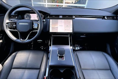 2026 Land Rover Range Rover Velar Dynamic SE