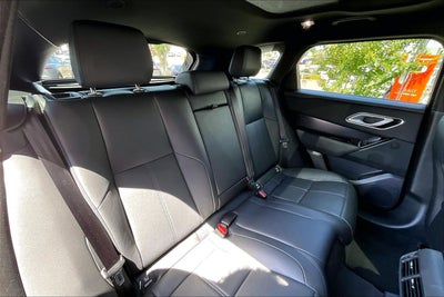 2026 Land Rover Range Rover Velar Dynamic SE