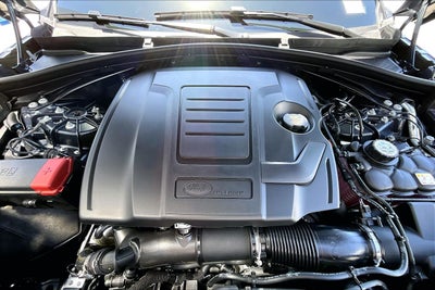 2026 Land Rover Range Rover Velar Dynamic SE