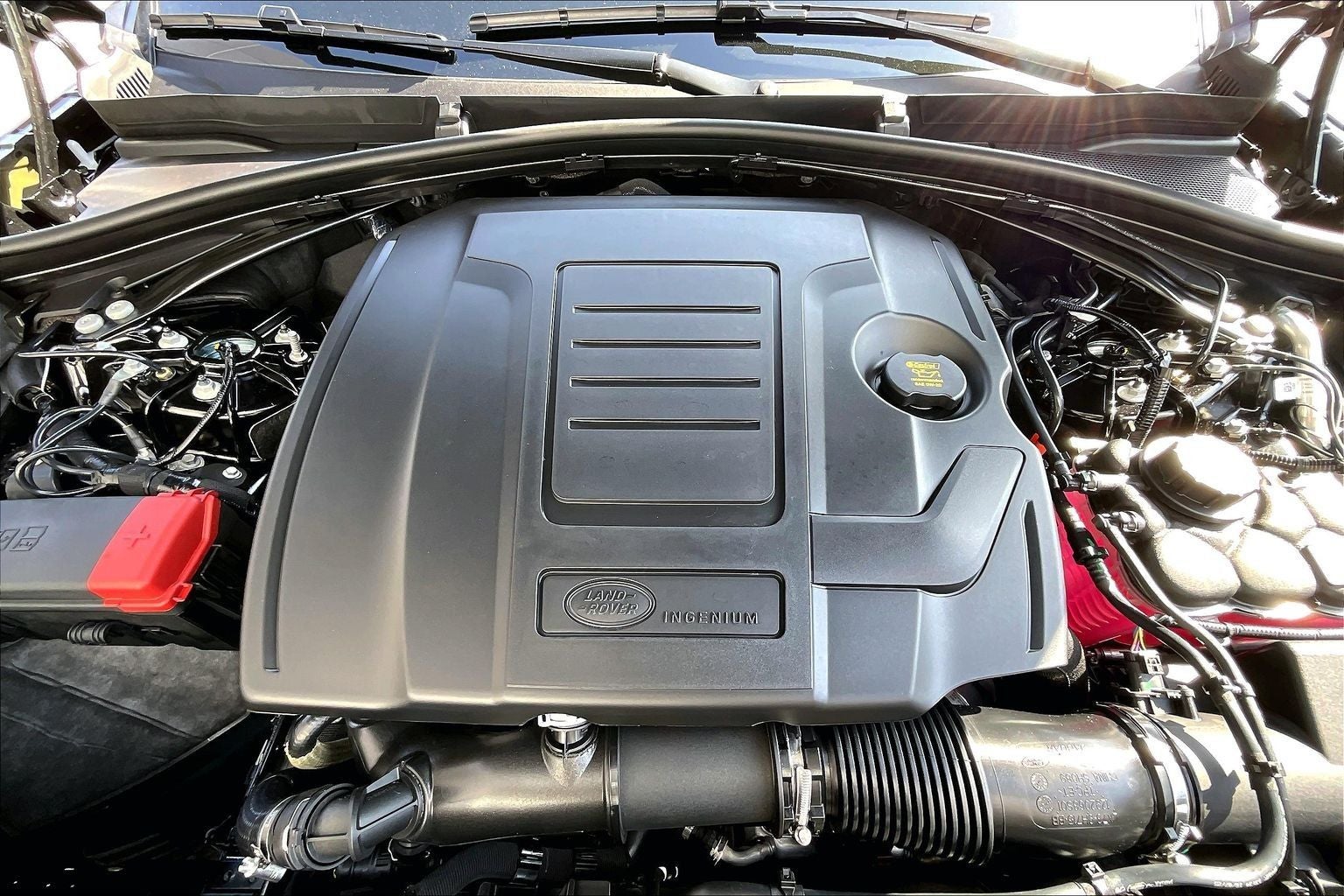 2026 Land Rover Range Rover Velar Dynamic SE