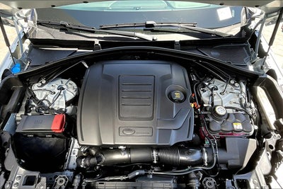 2026 Land Rover Range Rover Velar Dynamic SE