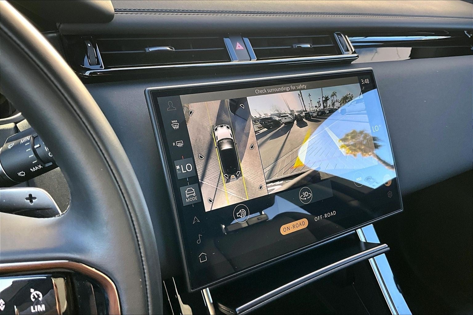 2026 Land Rover Range Rover Velar Dynamic SE