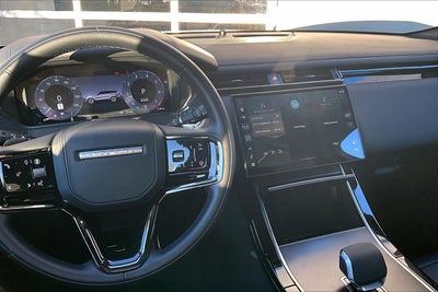 2026 Land Rover Range Rover Velar Dynamic SE