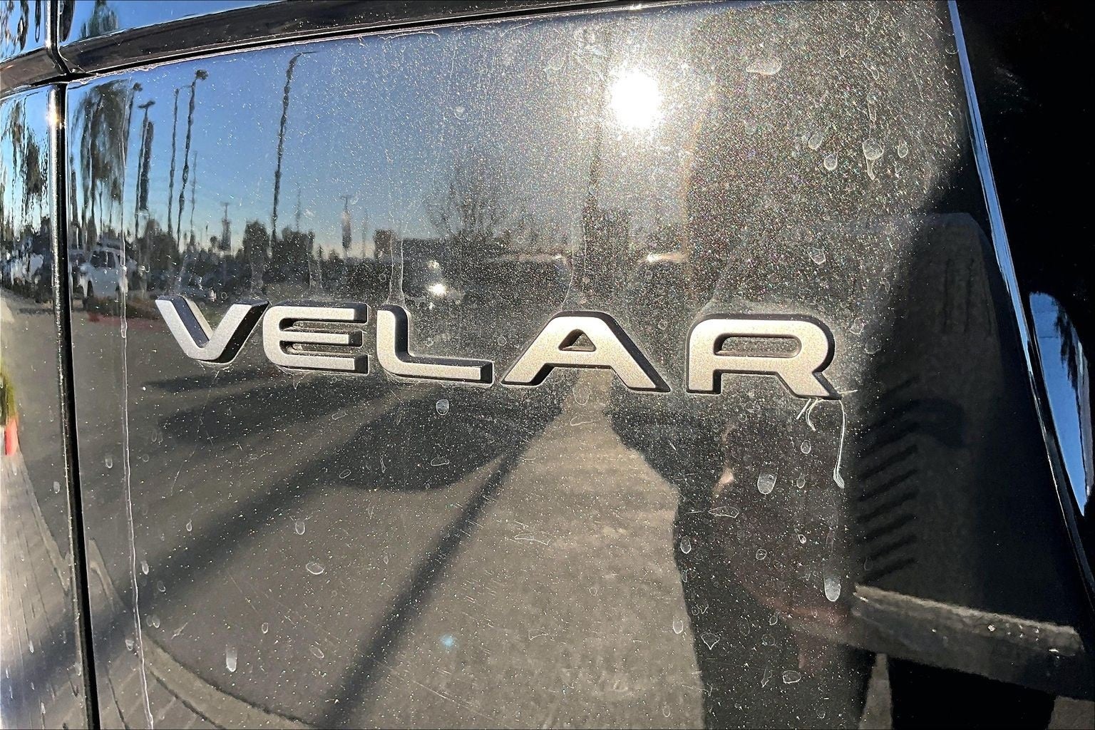 2026 Land Rover Range Rover Velar Dynamic SE