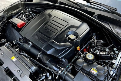 2026 Land Rover Range Rover Velar Dynamic SE