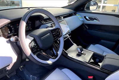 2026 Land Rover Range Rover Velar Dynamic SE