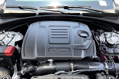 2026 Land Rover Range Rover Velar Dynamic SE