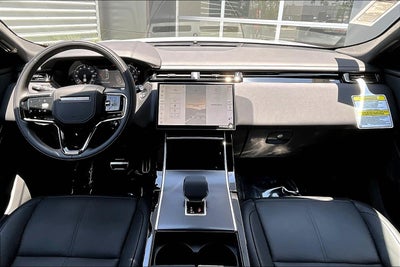 2026 Land Rover Range Rover Velar Dynamic SE
