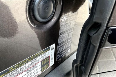 2026 Land Rover Range Rover Velar Dynamic SE