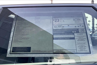 2026 Land Rover Range Rover Velar Dynamic SE