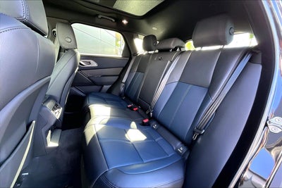 2026 Land Rover Range Rover Velar Dynamic SE