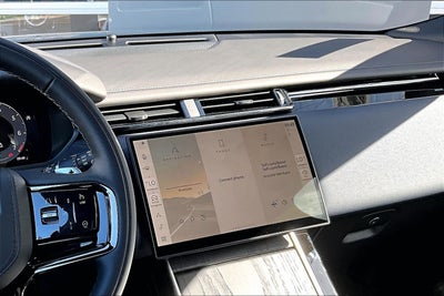 2026 Land Rover Range Rover Velar Dynamic SE