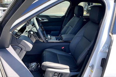 2026 Land Rover Range Rover Velar Dynamic SE