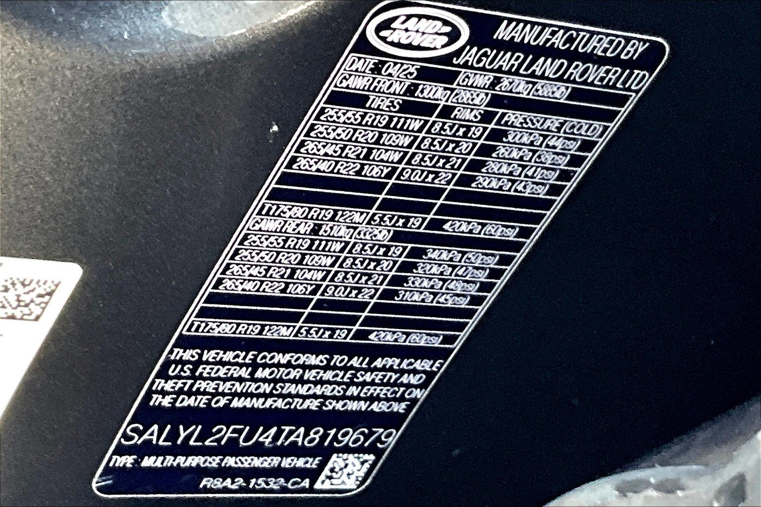 2026 Land Rover Range Rover Velar Dynamic SE