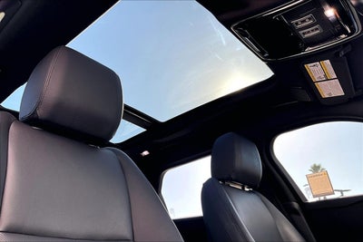 2026 Land Rover Range Rover Velar Dynamic SE
