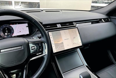 2025 Land Rover Range Rover Velar Dynamic SE