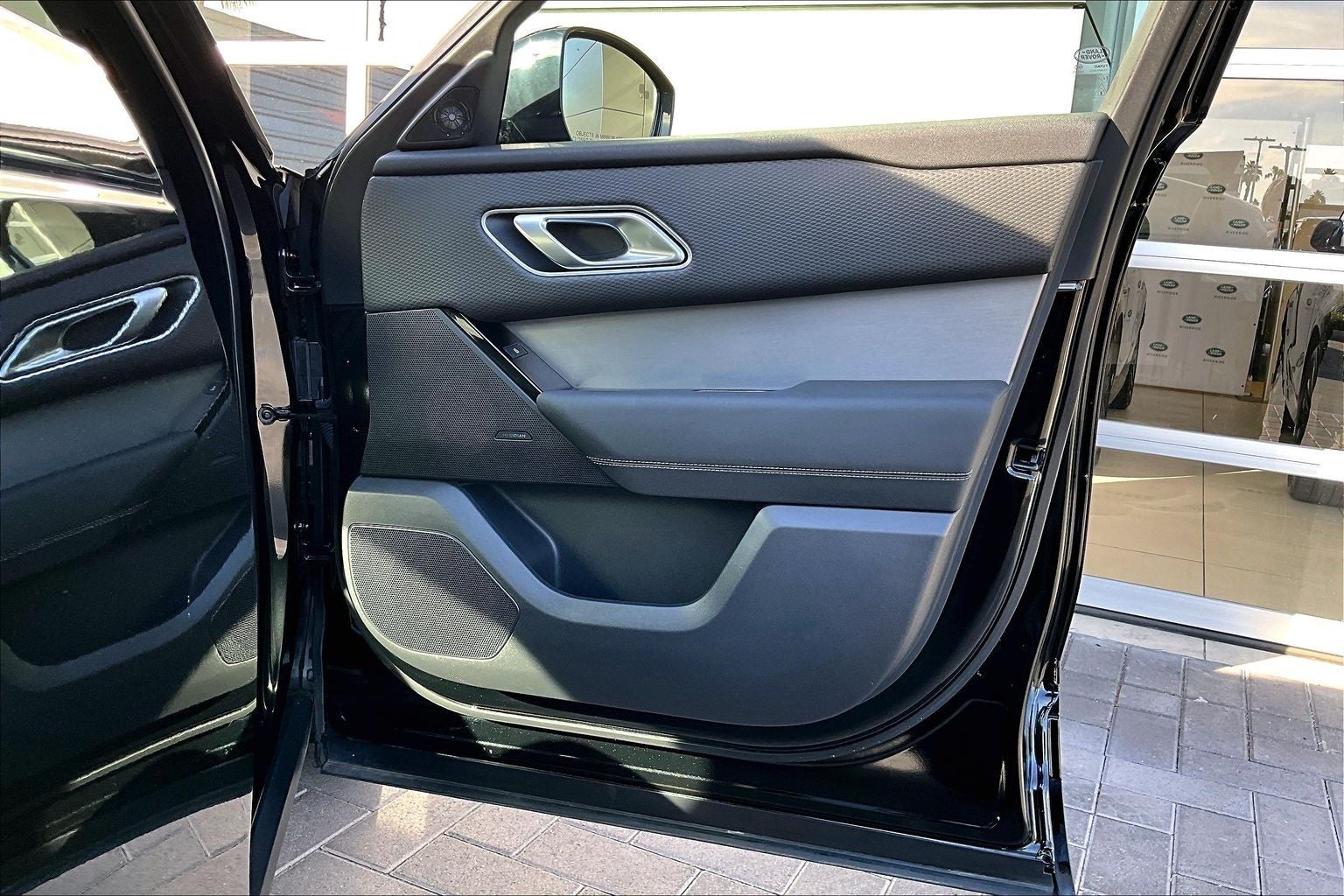 2023 Land Rover Range Rover Velar R-Dynamic S