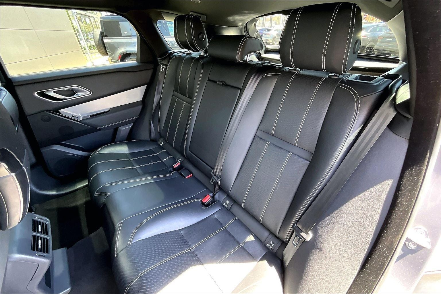 2022 Land Rover Range Rover Velar P250 R-Dynamic S