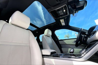 2022 Land Rover Range Rover Velar P250 R-Dynamic S